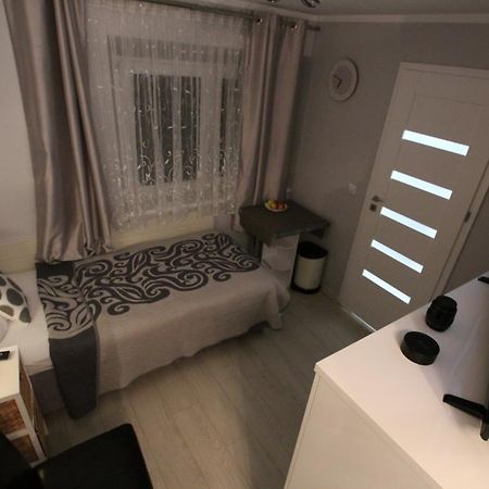 Modern Apartment Згожелец Екстериор снимка