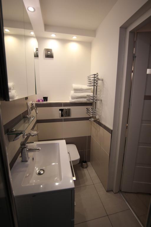 Modern Apartment Згожелец Екстериор снимка