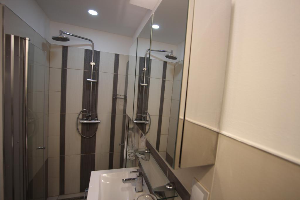 Modern Apartment Згожелец Екстериор снимка